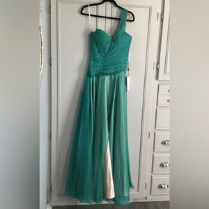 NWT COLORS DRESS 665 Jade Prom Party Side Slit size 4🌼IMPERFECT🌼